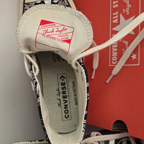 New Converse Chuck 70 Hi Tops Womens Size 5.5 Shoes Floral Silver-Black - Picture 7 of 11